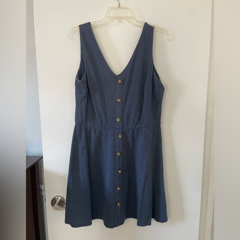 iZ Byer - Blue dress
